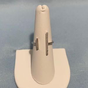 Double bar ring